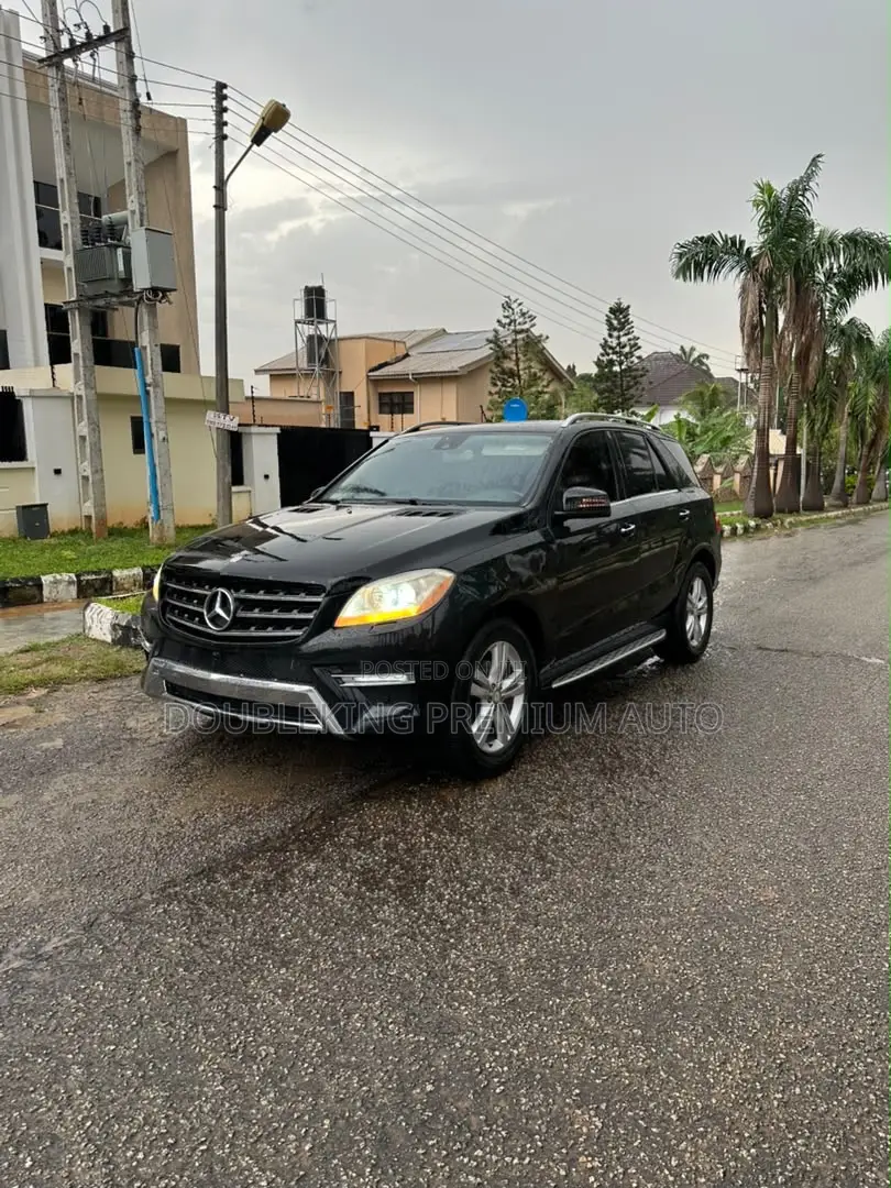 Mercedes-Benz M Class ML350 4MATIC 4dr SUV AWD (3.5L 6cyl 7A) 2015