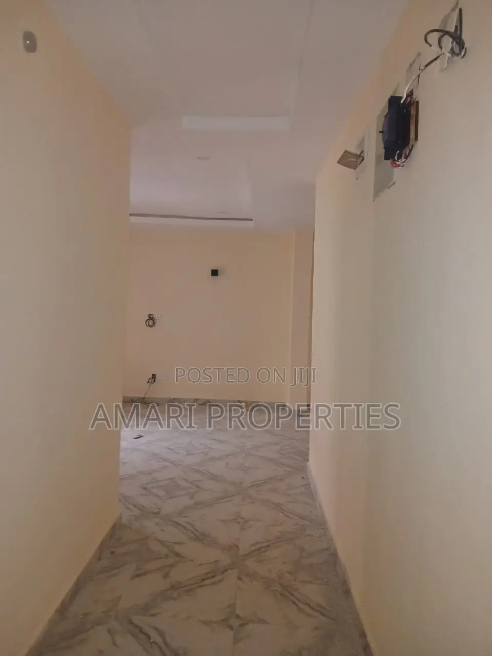 3bdrm Block of Flats in Ajah, Sangotedo for rent