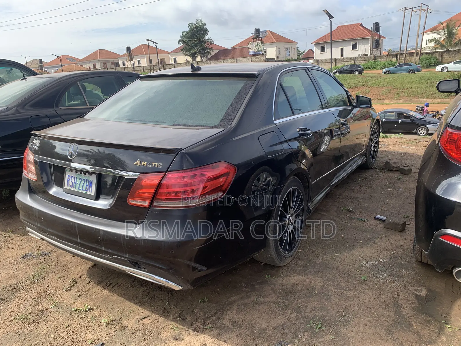 Mercedes-Benz E350 Base 4Matic Sedan AWD (3.5L 6cyl 7A) 2010 Black