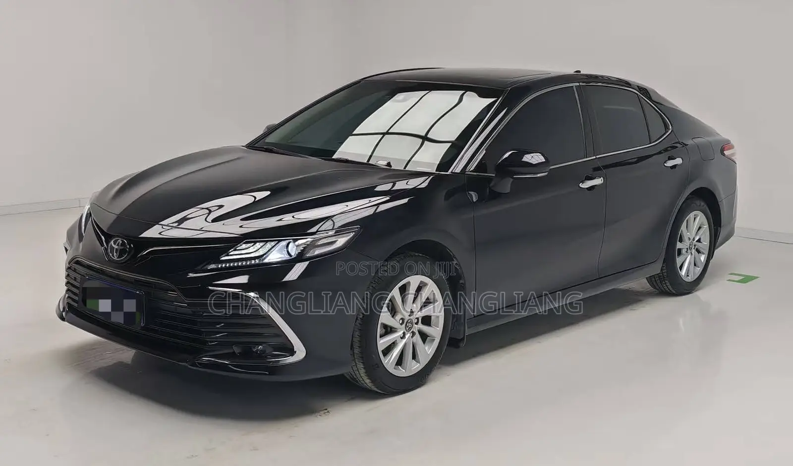 Toyota Camry XLE 2023 Black