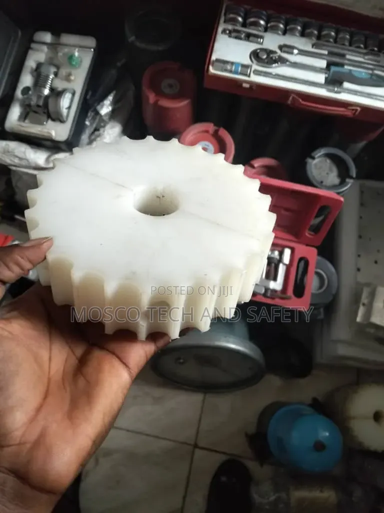 Teflon Split Sprocket for Industrial Conveyor Systems