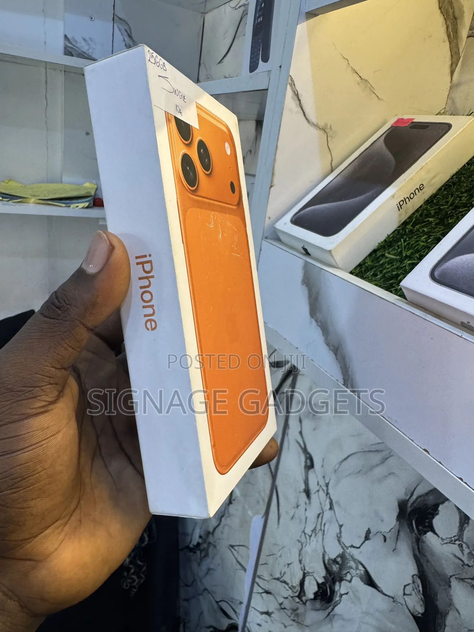 New Apple iPhone 17 Pro Max 256 GB Orange