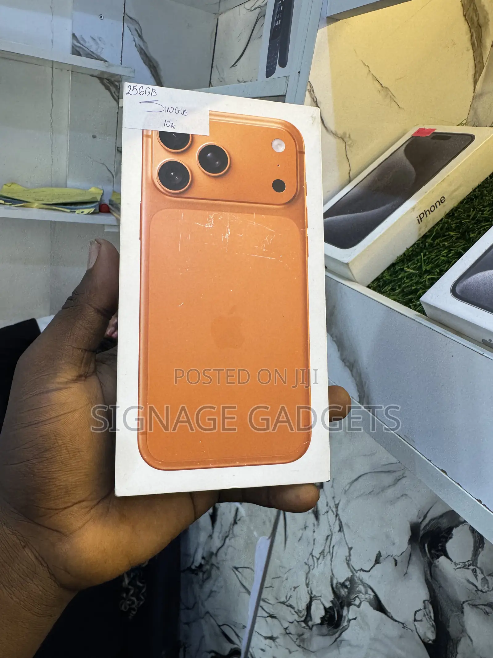 New Apple iPhone 17 Pro Max 256 GB Orange