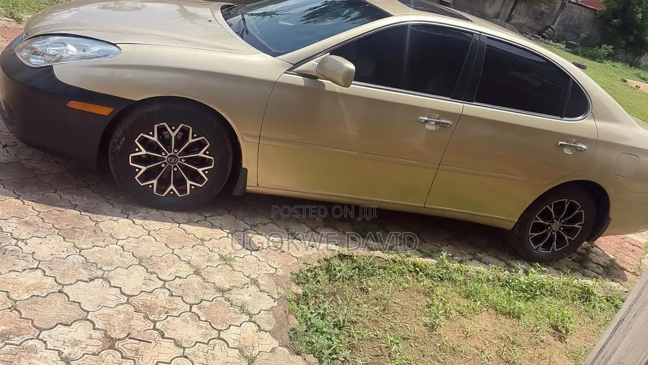 Lexus ES 330 2005 Gold