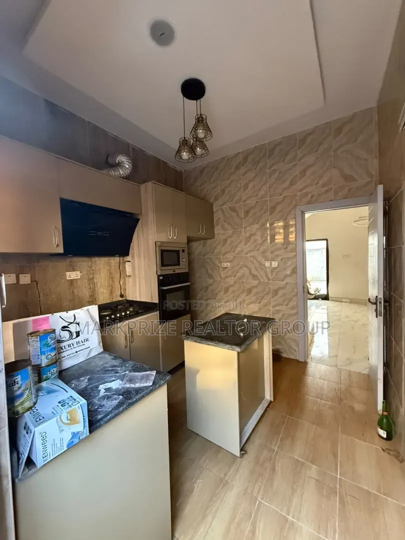 4bdrm Duplex in Lekki Conservative for sale