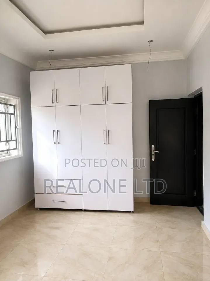 2bdrm Apartment in Eleganza Gardens, Ikota for rent