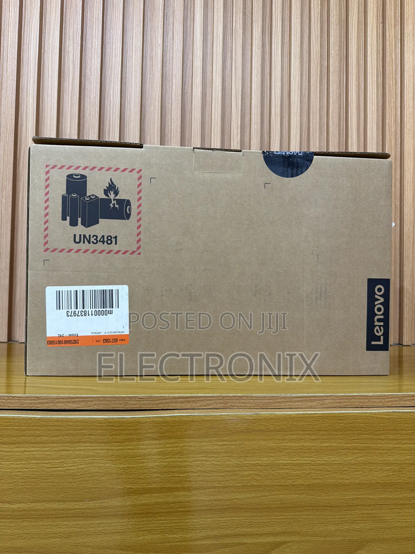 New Laptop Lenovo IdeaPad Flex 14 8GB Intel Core i5 SSD 512GB