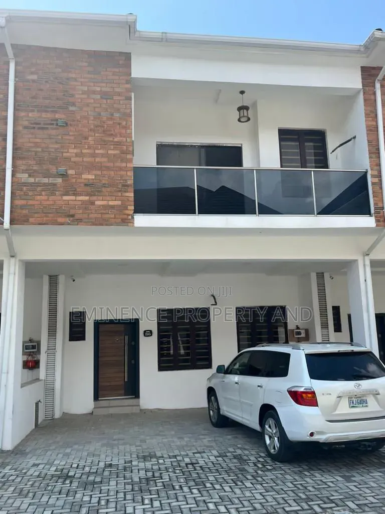 4bdrm Duplex in Lekki Expressway for rent