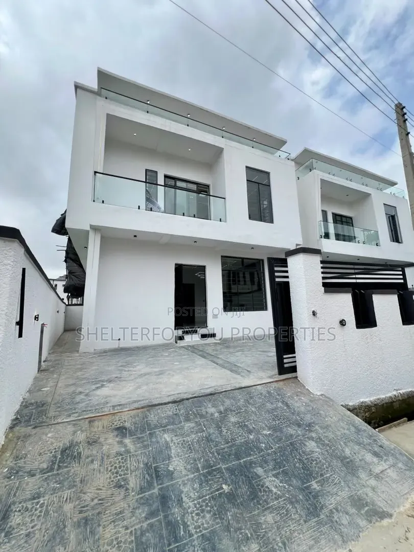 4bdrm Duplex in Sangotedo for sale
