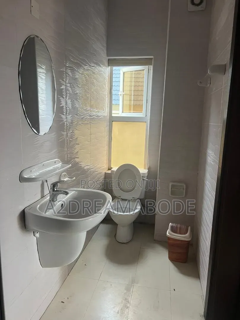 Furnished 3bdrm Apartment in Ikeja, Adeniyi Jones for rent