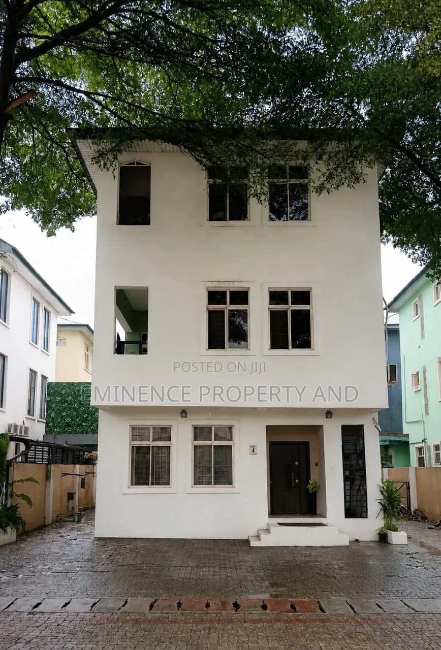 1bdrm Apartment in Victoria Island Extension for rent