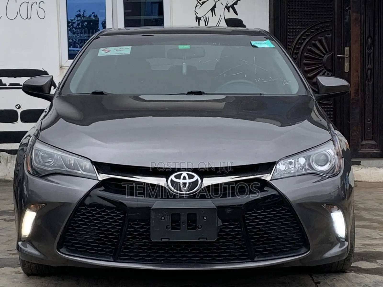 Toyota Camry XSE 4dr Sedan (3.5L 6cyl 6A) 2017 Gray