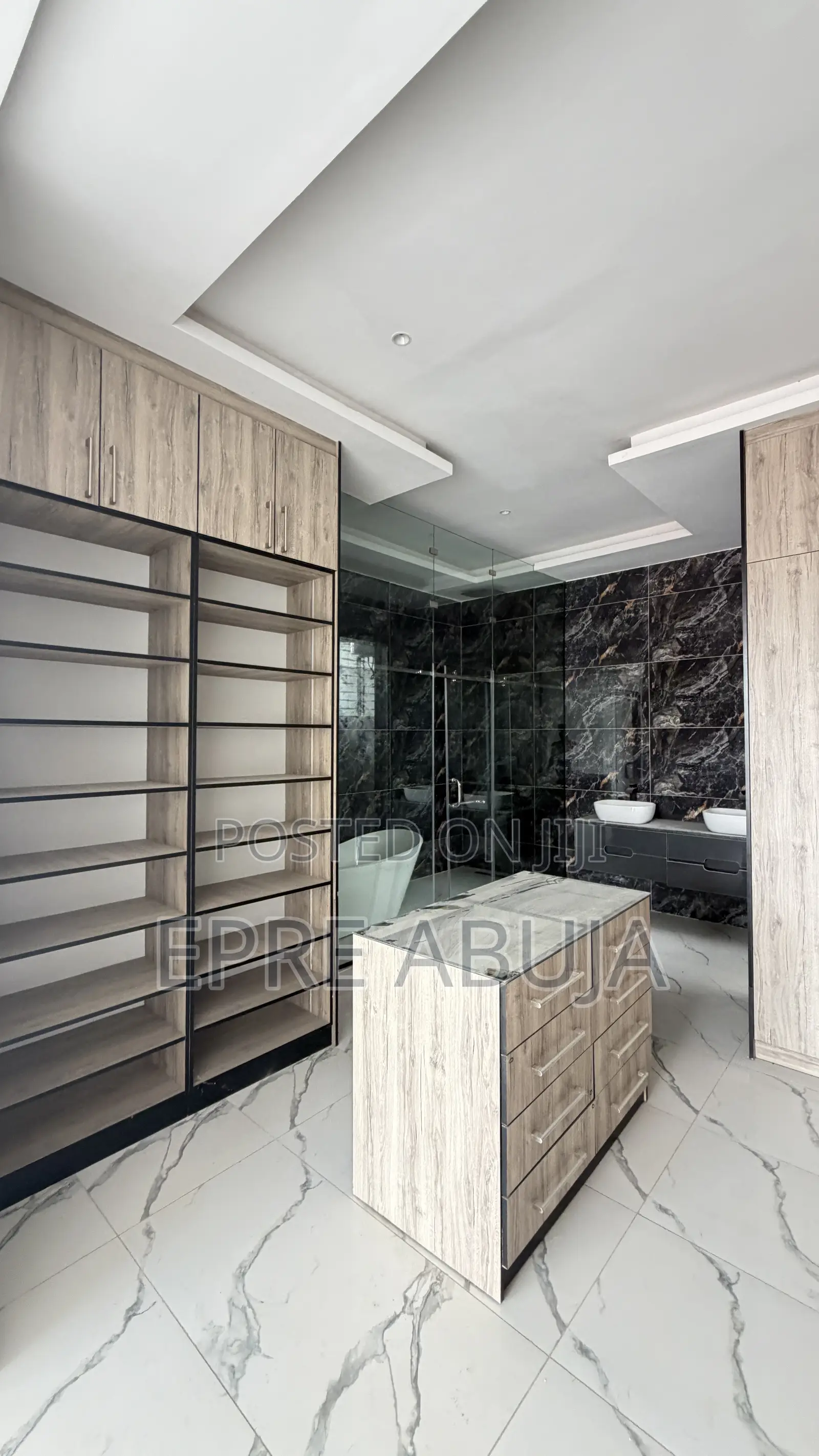 6bdrm Duplex in Maitama for sale