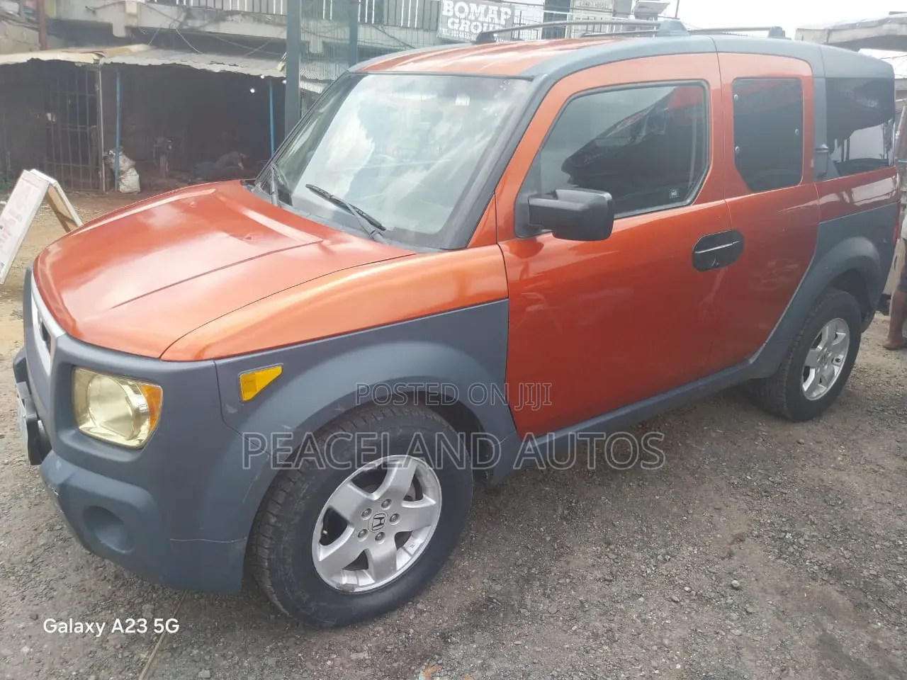 Honda Element LX Automatic 2005 Orange