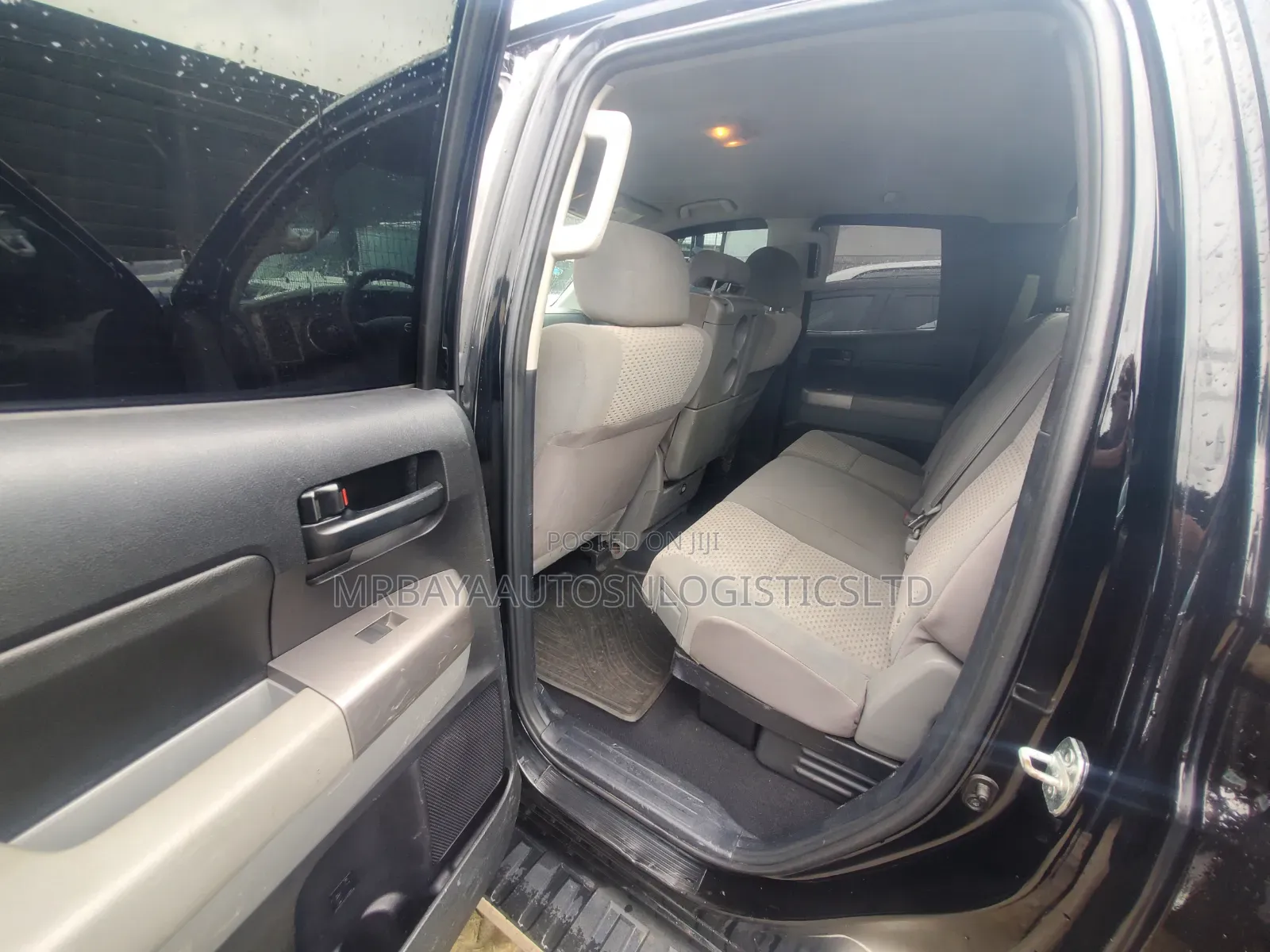 Toyota Tundra 2013 Black