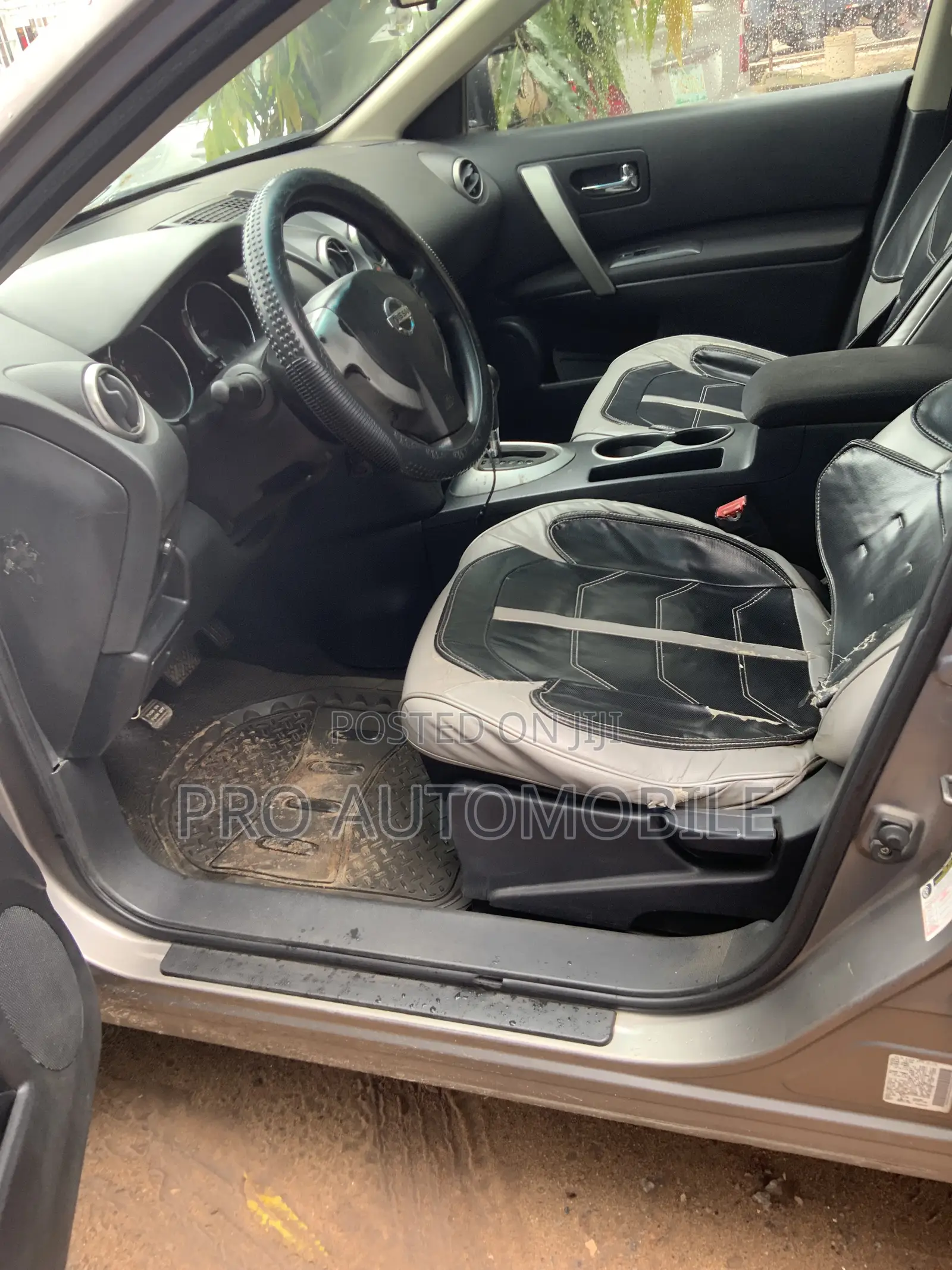 Nissan Rogue 2010 Gray