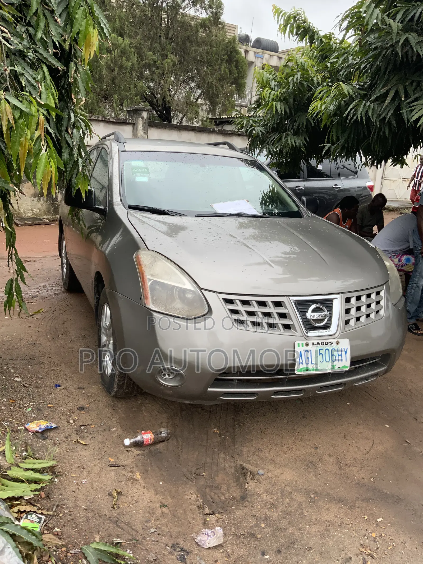 Nissan Rogue 2010 Gray