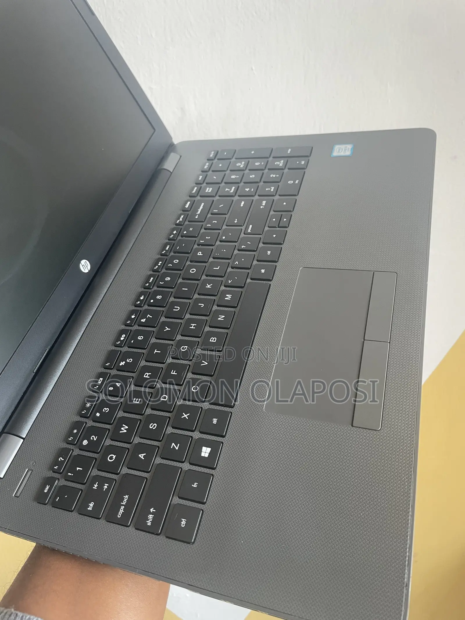 Laptop HP 250 G6 4GB Intel Core i3 HDD 700GB