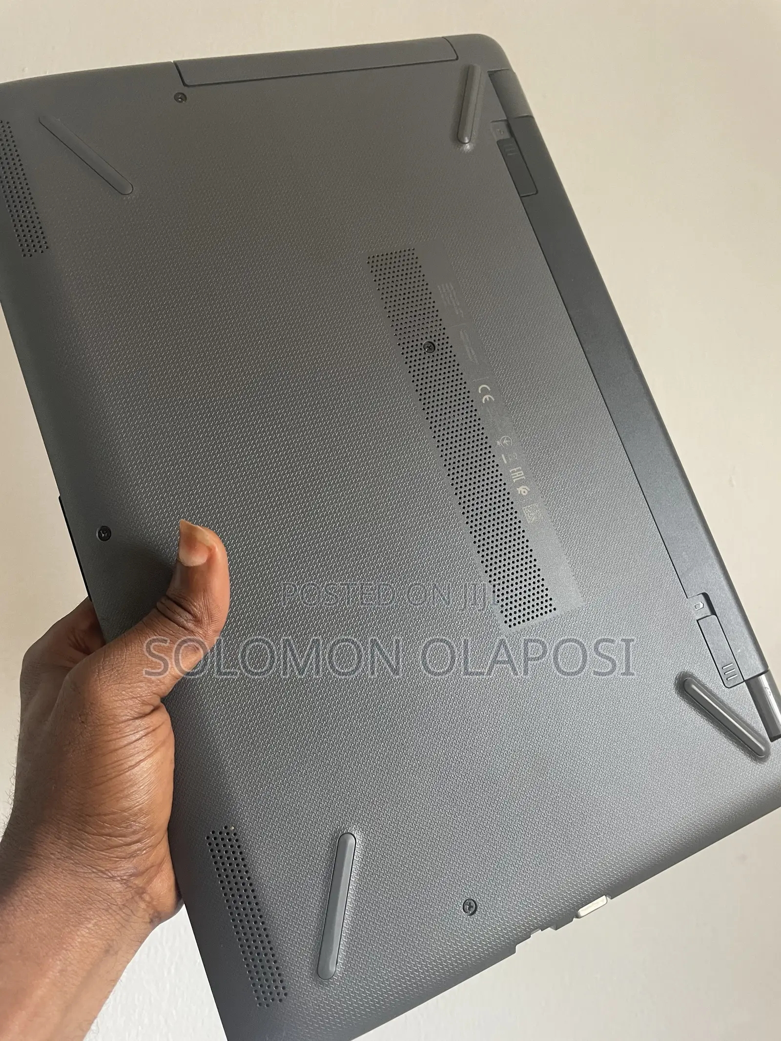 Laptop HP 250 G6 4GB Intel Core i3 HDD 700GB