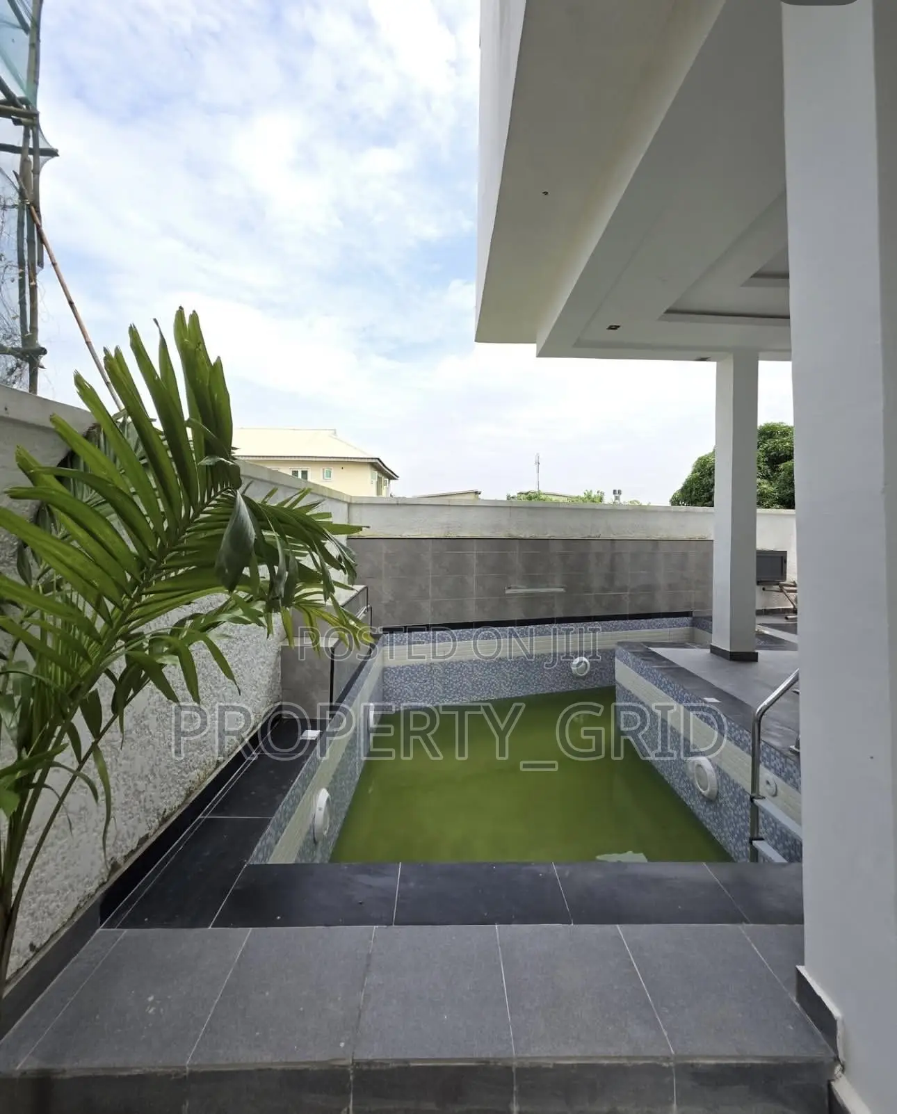 4bdrm Duplex in Sangotedo for sale