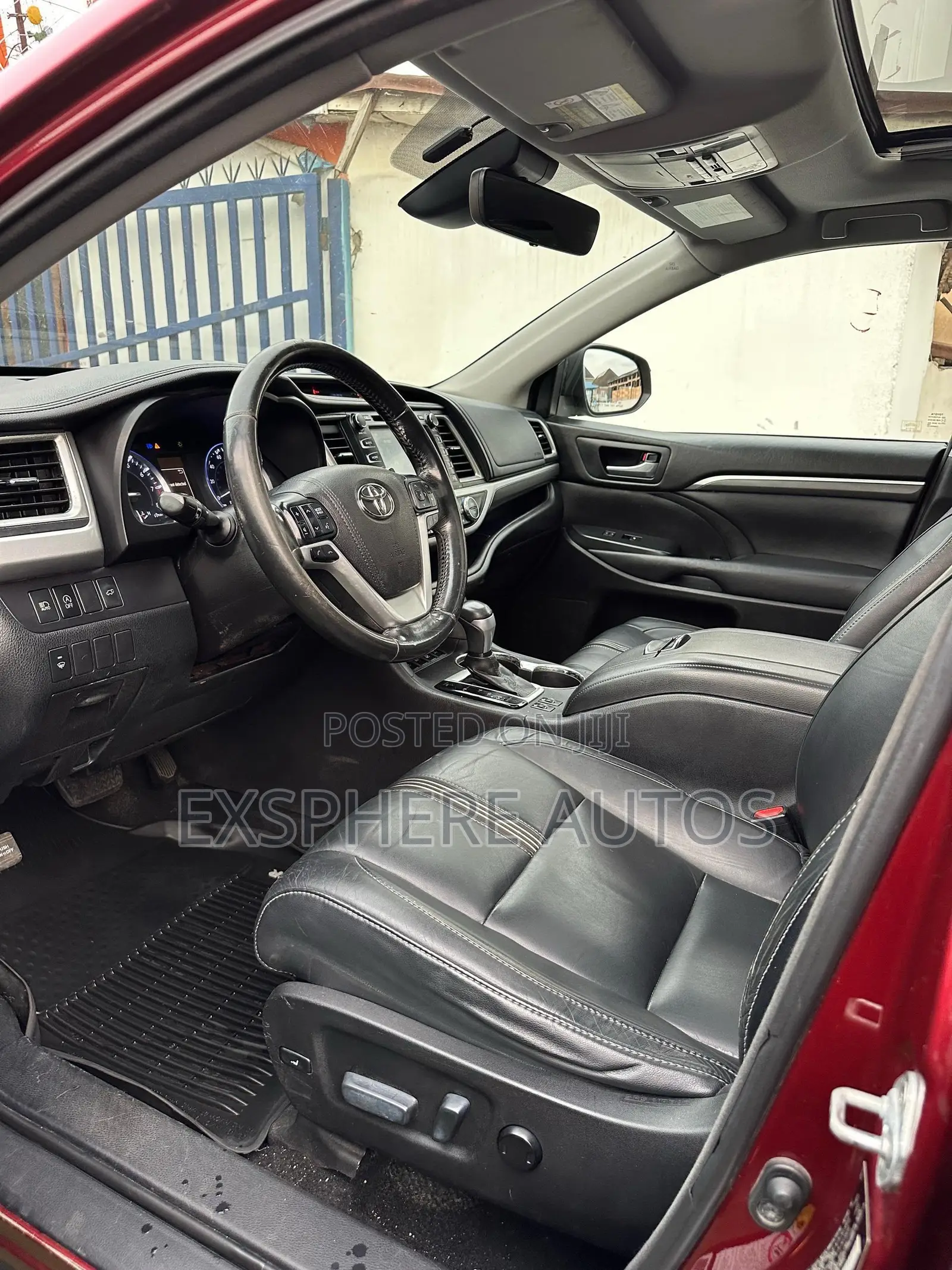 Toyota Highlander 2017 Red