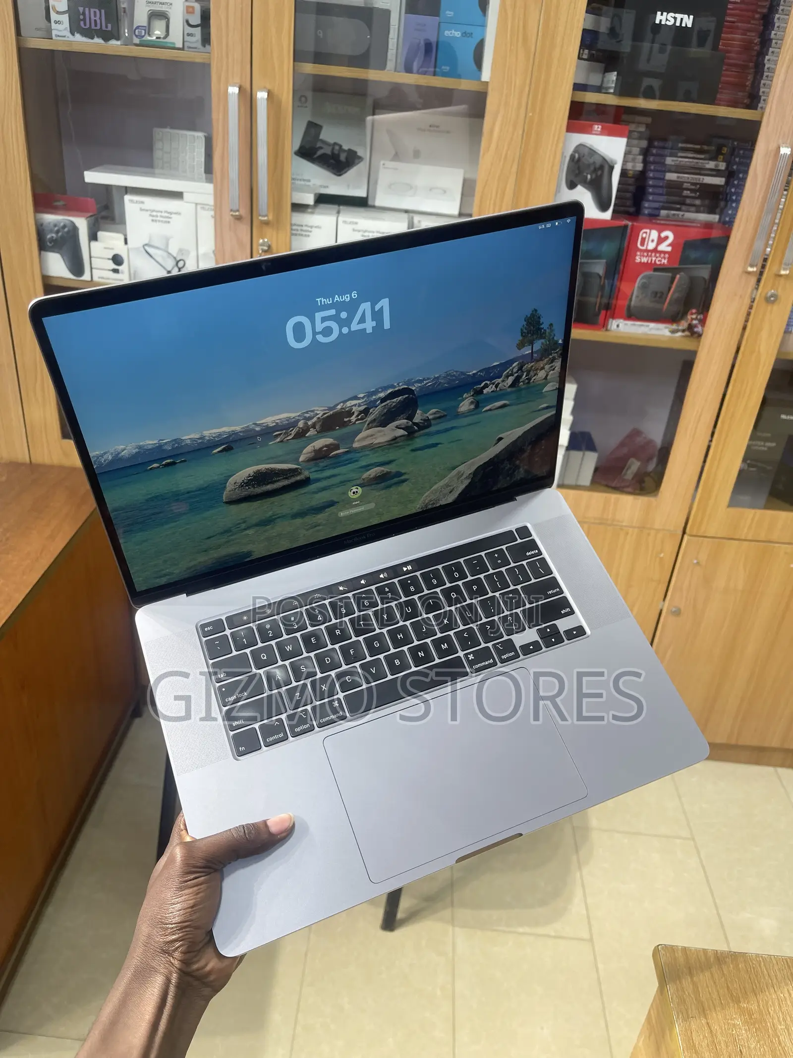 Laptop Apple MacBook Pro 2019 16GB Intel Core i7 SSD 512GB
