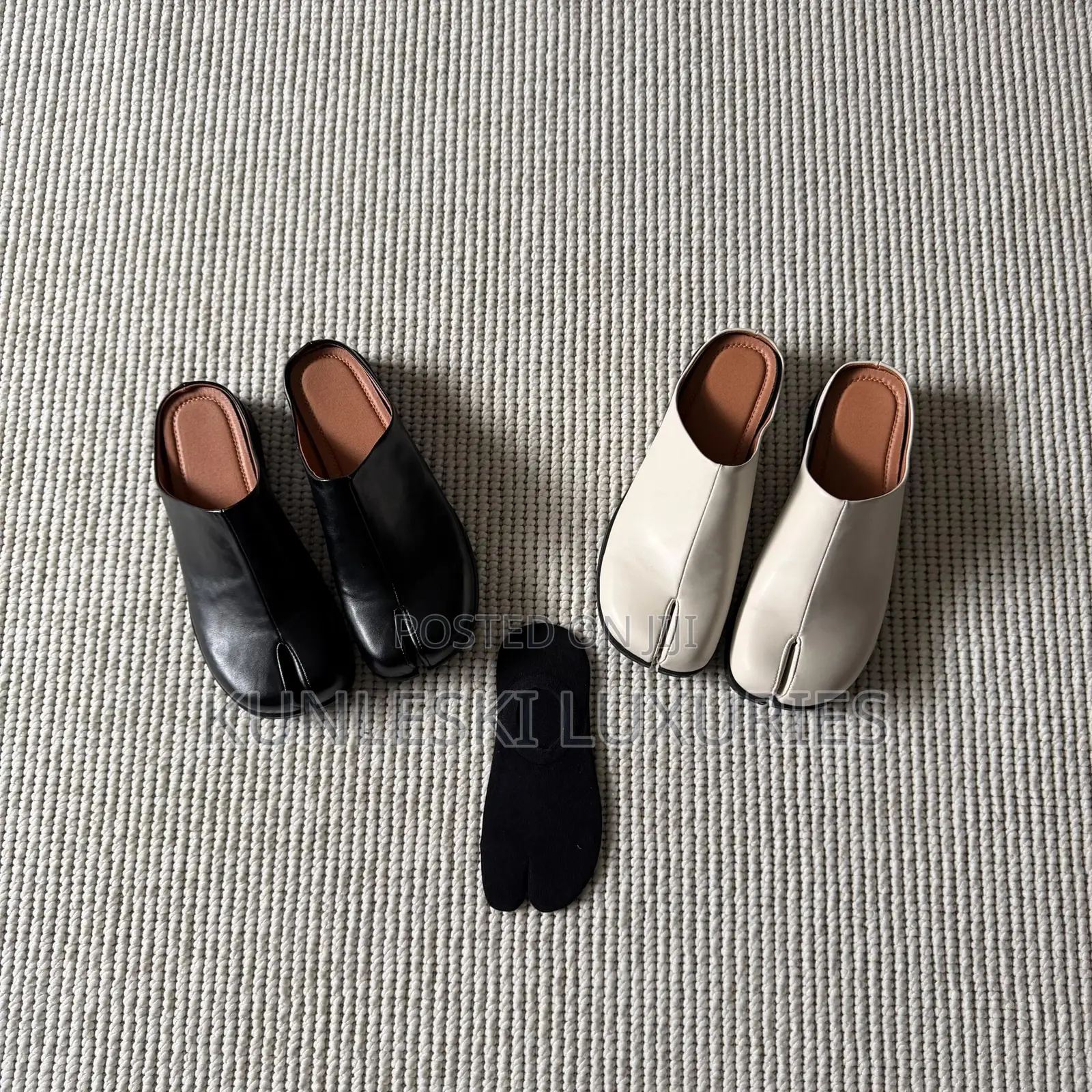 Original Tabi Babouche Split Toe Mules