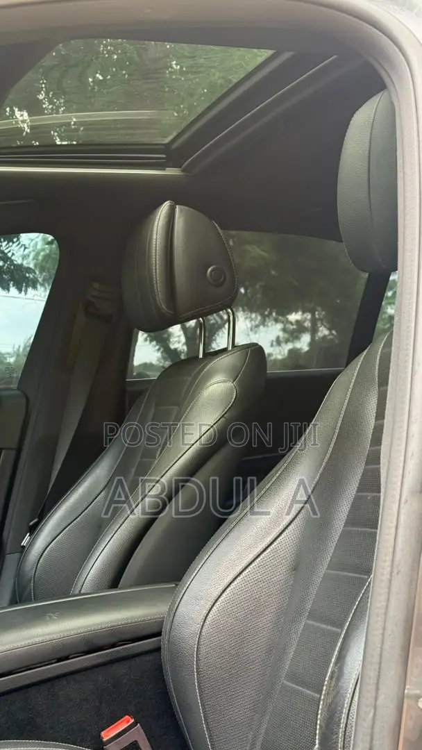 Mercedes-Benz E300 2018 Gray