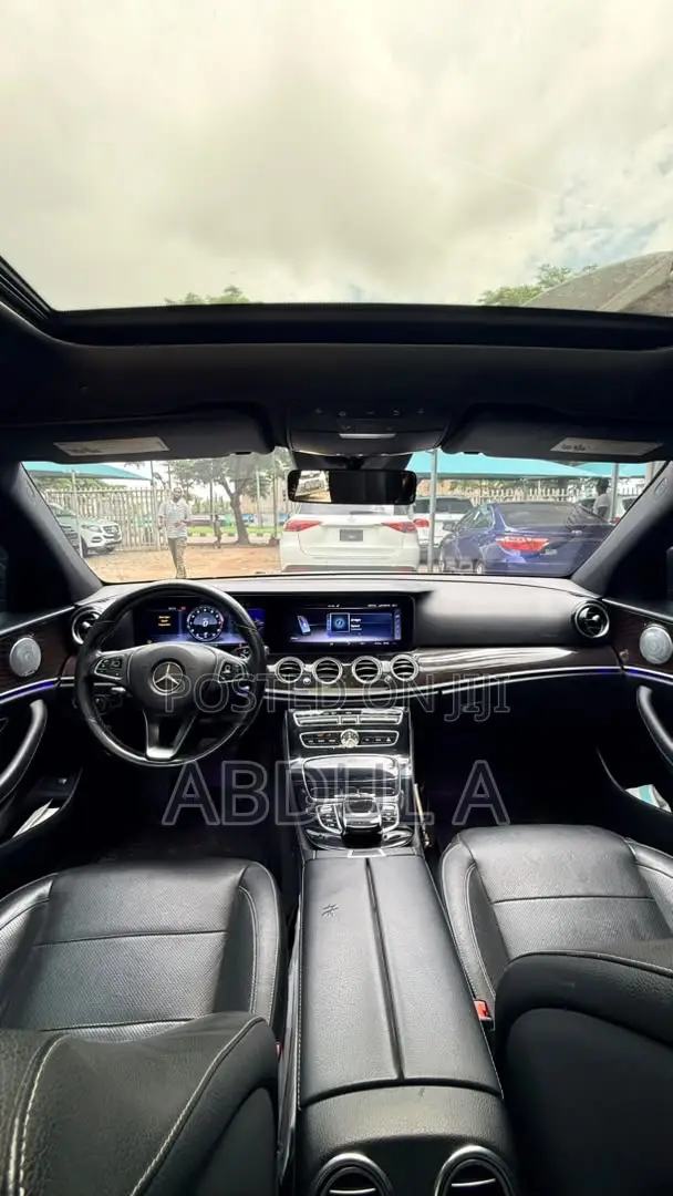 Mercedes-Benz E300 2018 Gray