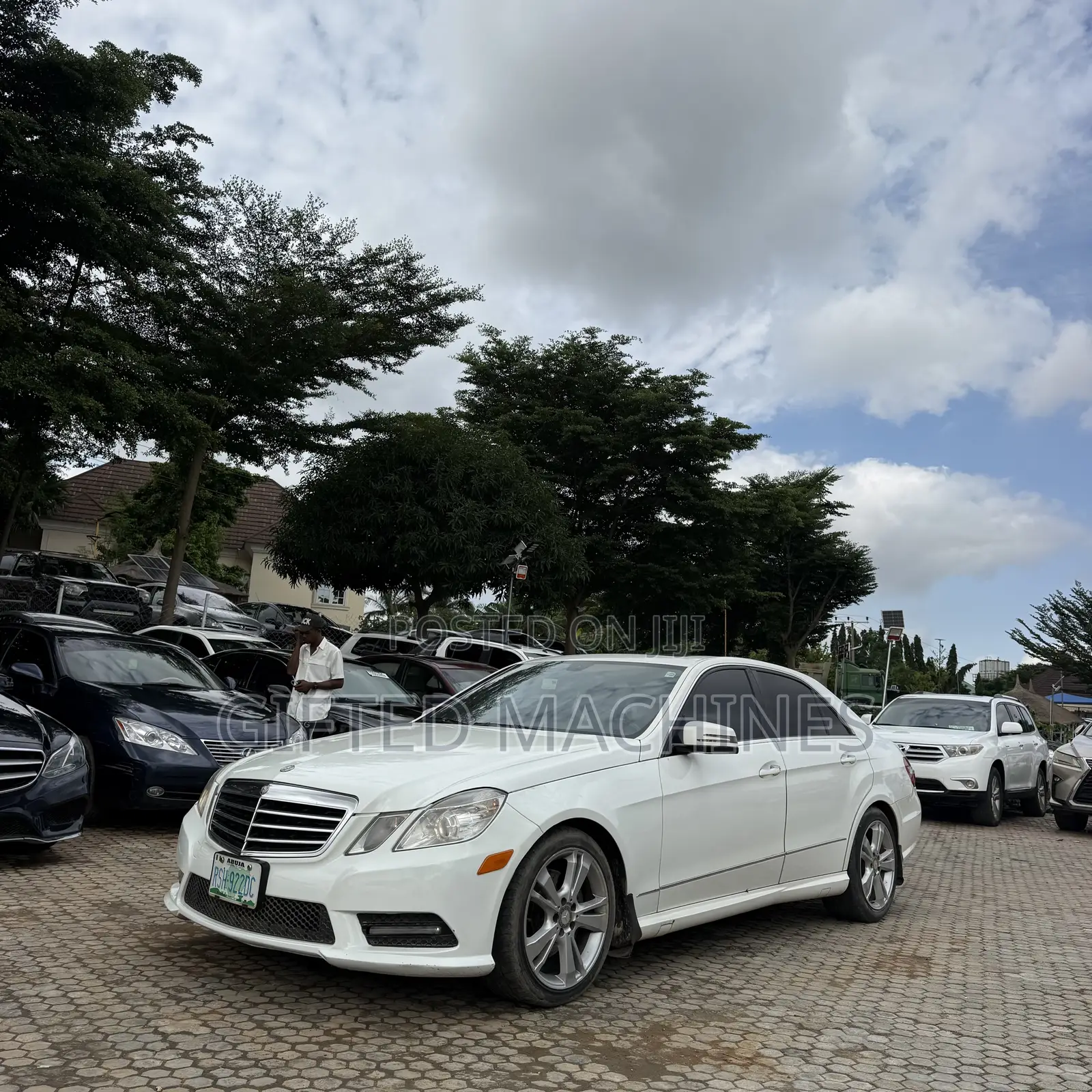Mercedes-Benz E350 2011 White