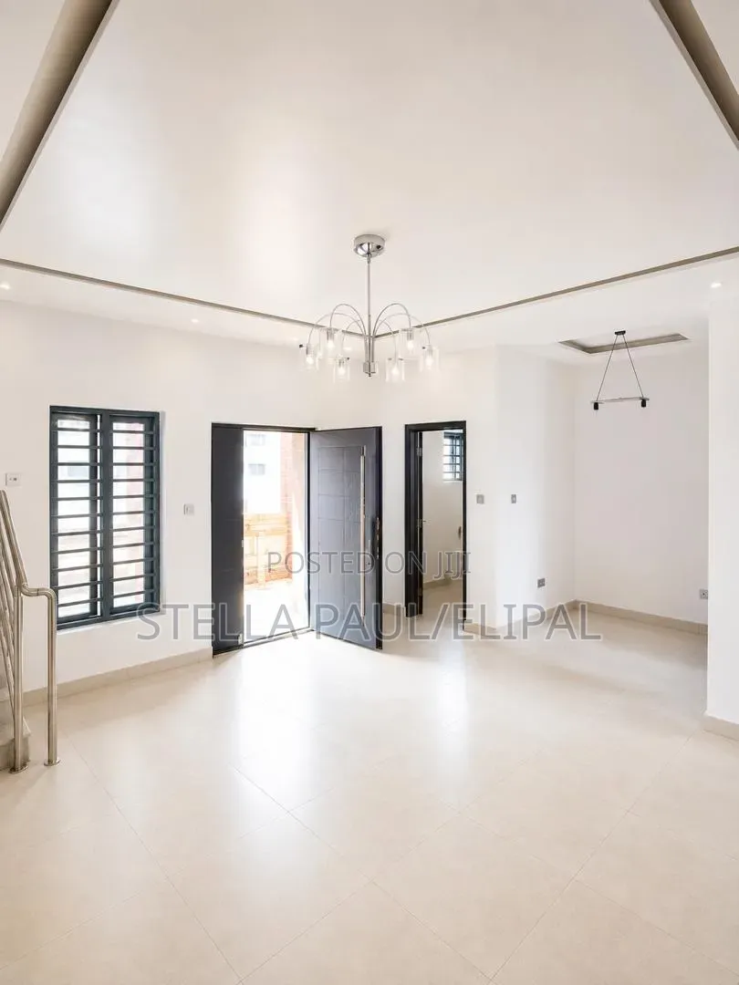 3bdrm Duplex in Abraham Adesanya Estate for sale
