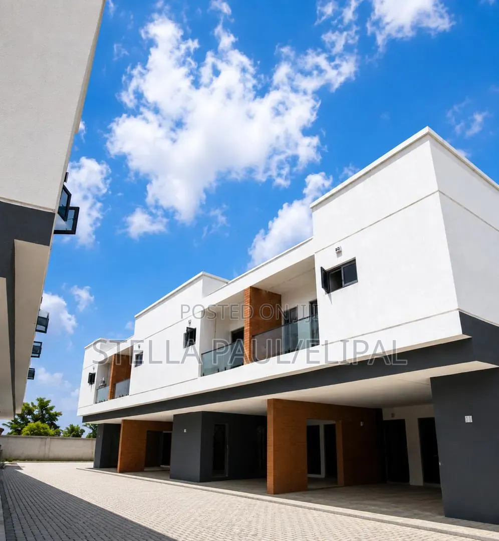 3bdrm Duplex in Abraham Adesanya Estate for sale