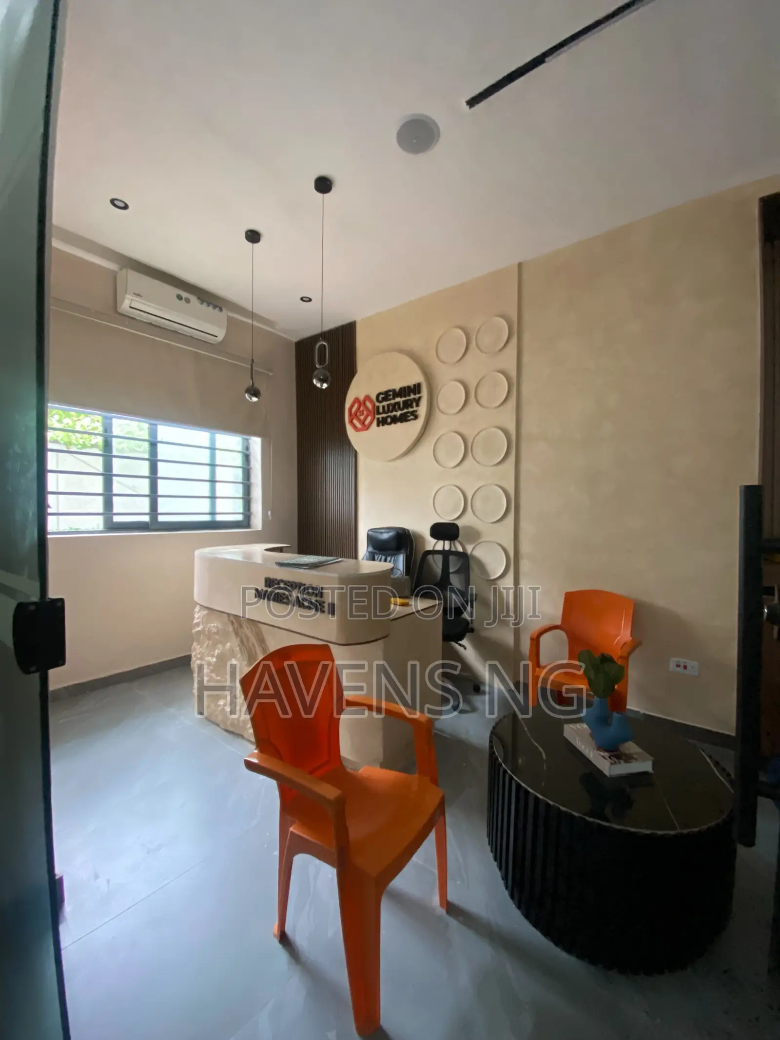 3bdrm Apartment in Lekki Phase 1 for sale