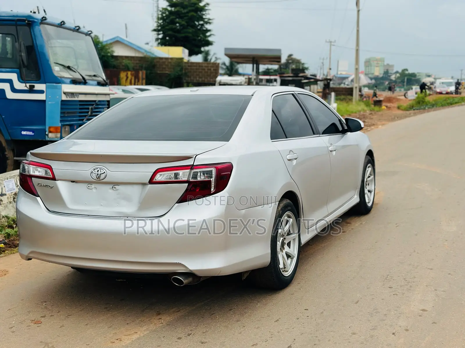 Toyota Camry SE Sport 4dr Sedan (2.5L 4cyl 6A) 2014 Silver