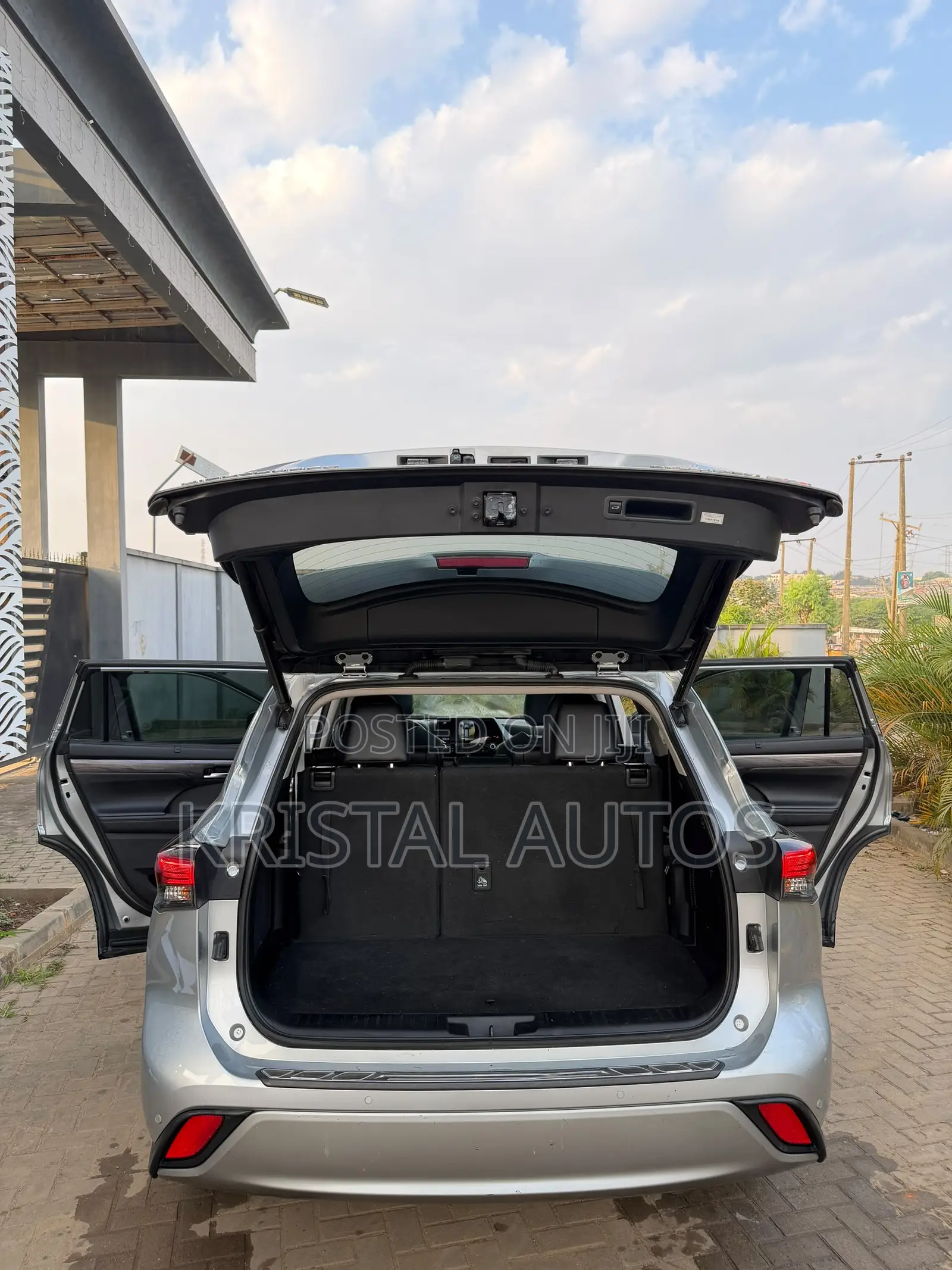 Toyota Highlander Platinum 2021 Silver