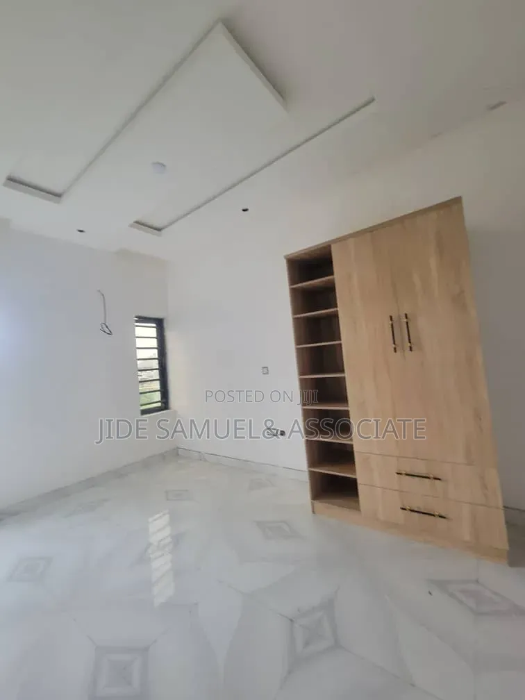 Furnished 1bdrm Block of Flats in Ayobo for rent