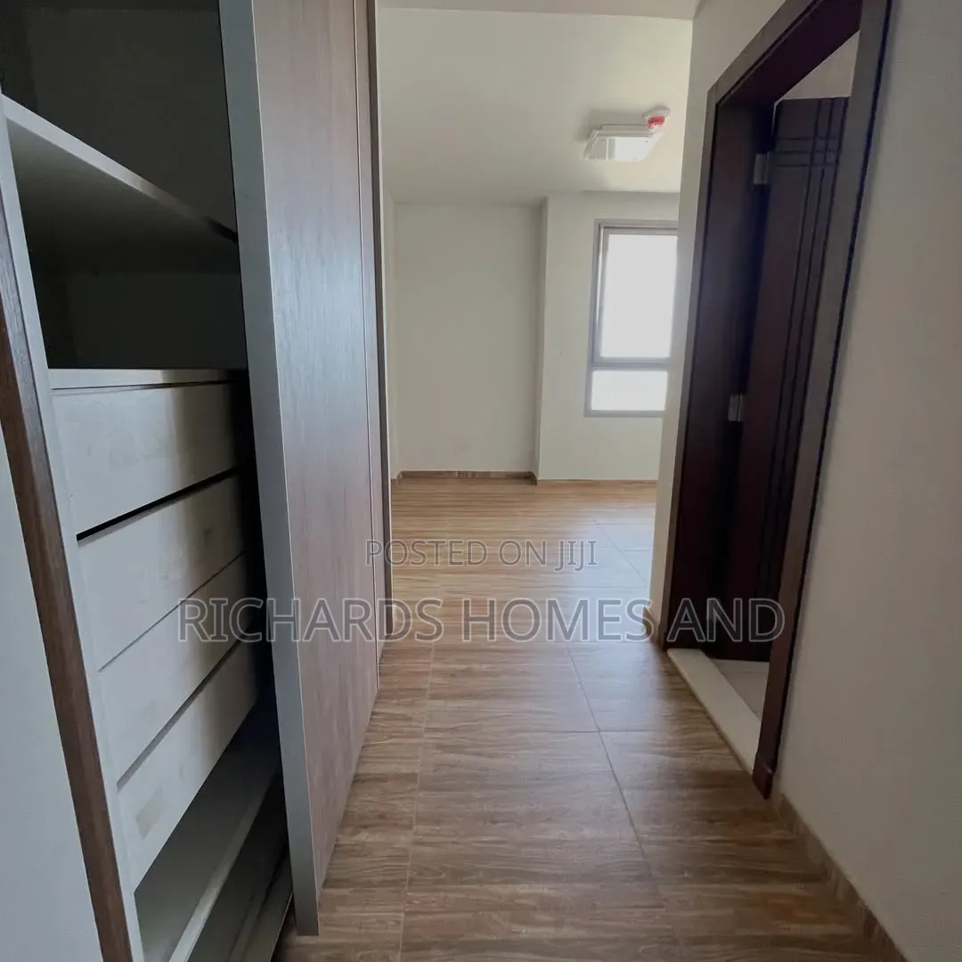 2bdrm Apartment in Victoria Island for sale
