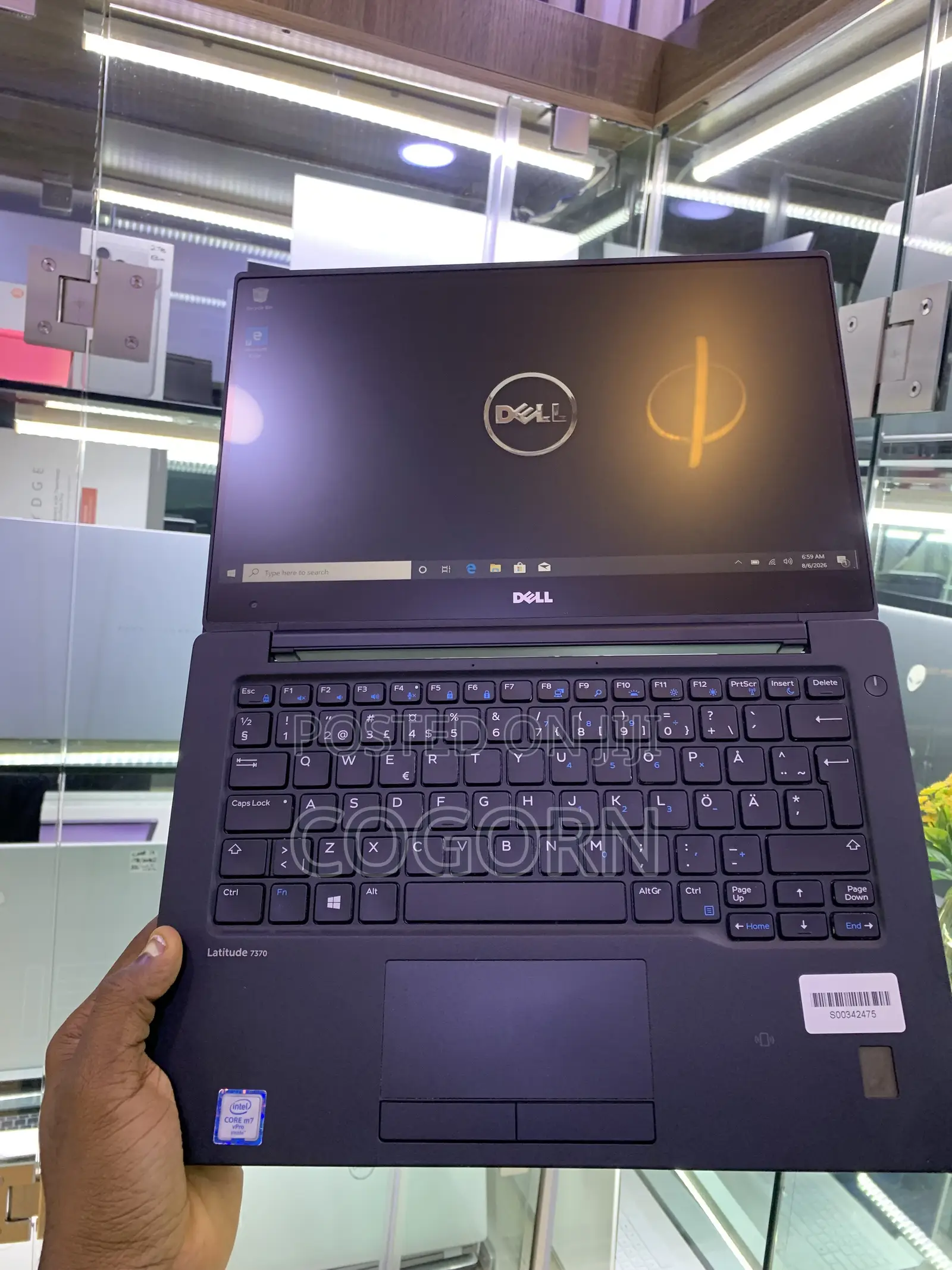 Laptop Dell Latitude 13 7370 8GB Intel Core M SSD 256GB