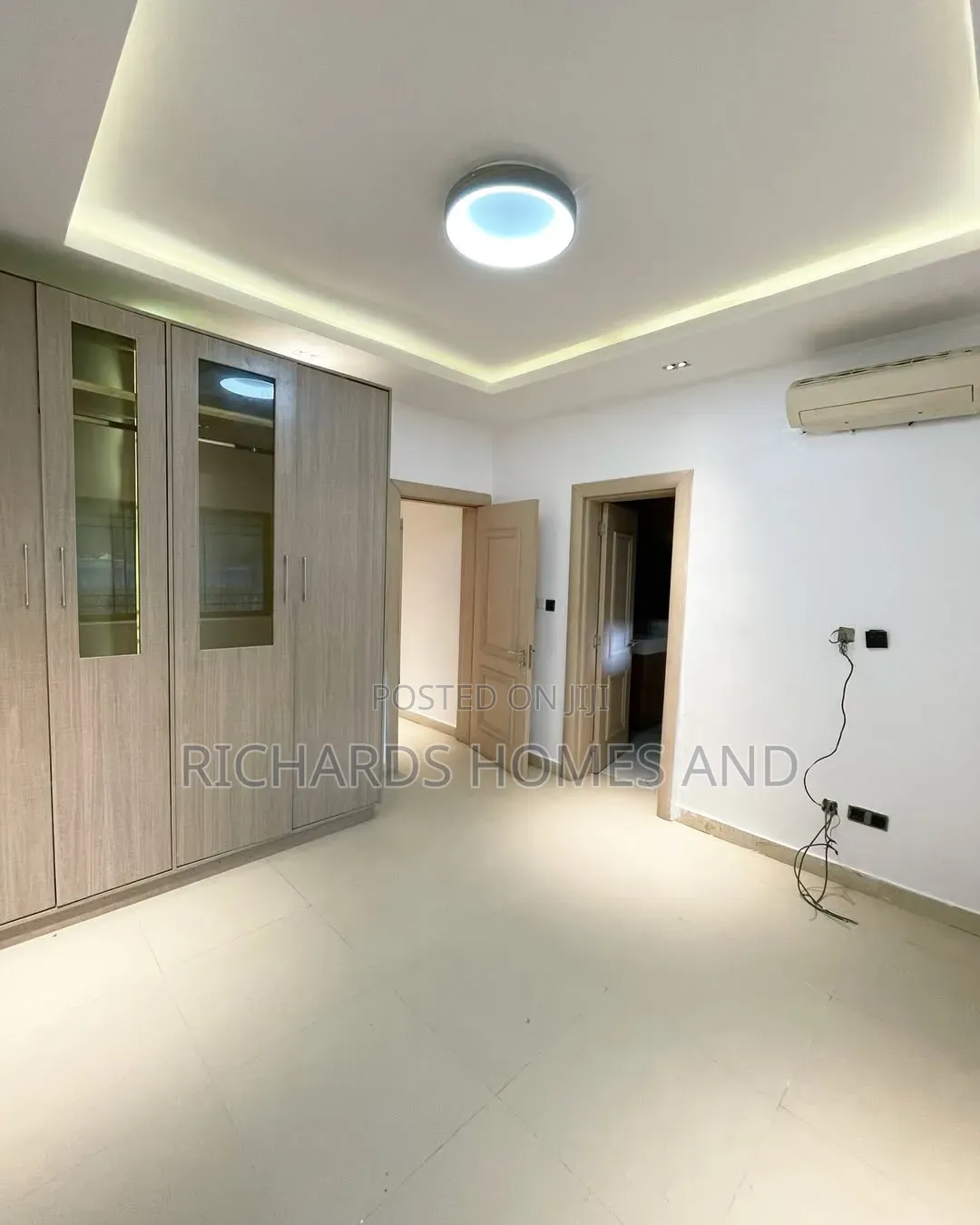 3bdrm Apartment in Banana Island for rent