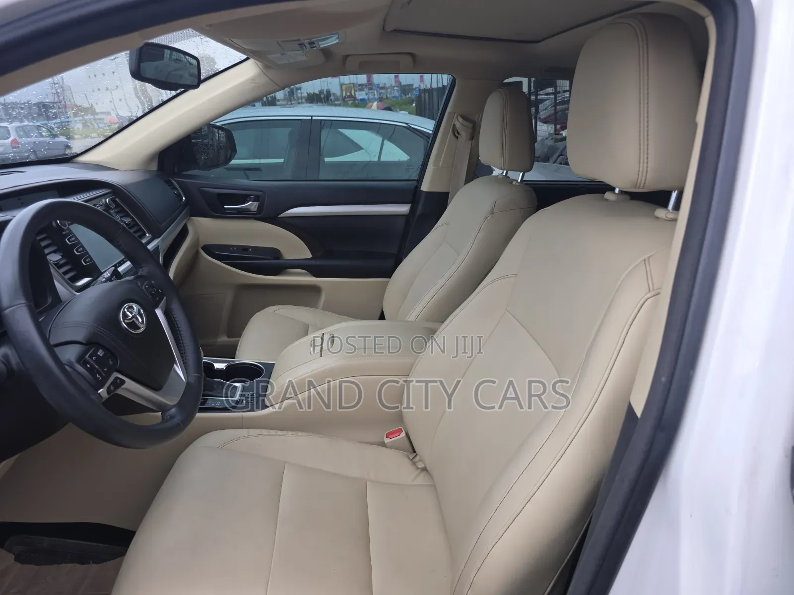 Toyota Highlander XLE V6 4x4 (3.5L 6cyl 6A) 2016 White