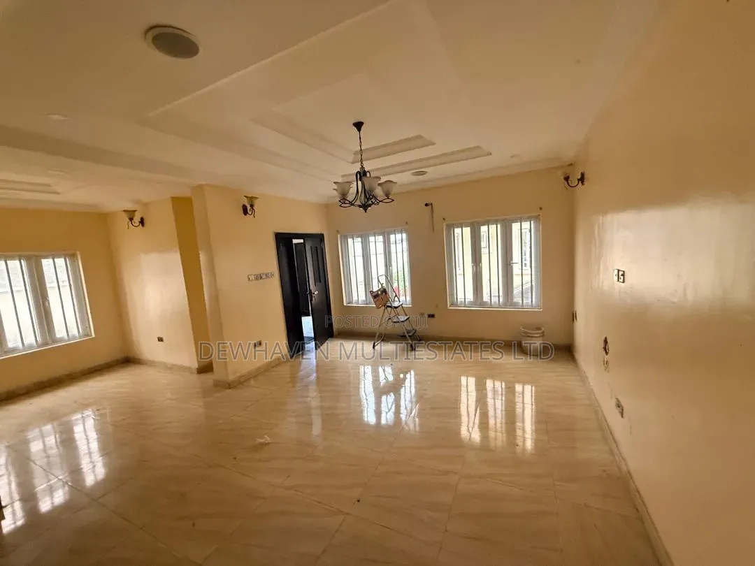 6bdrm Duplex in Springbay Estate, Ikate-Elegushi for sale