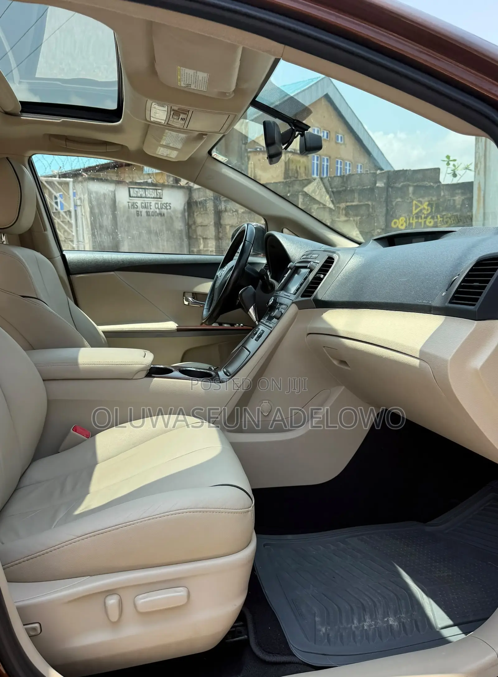Toyota Venza Limited 2010 Brown