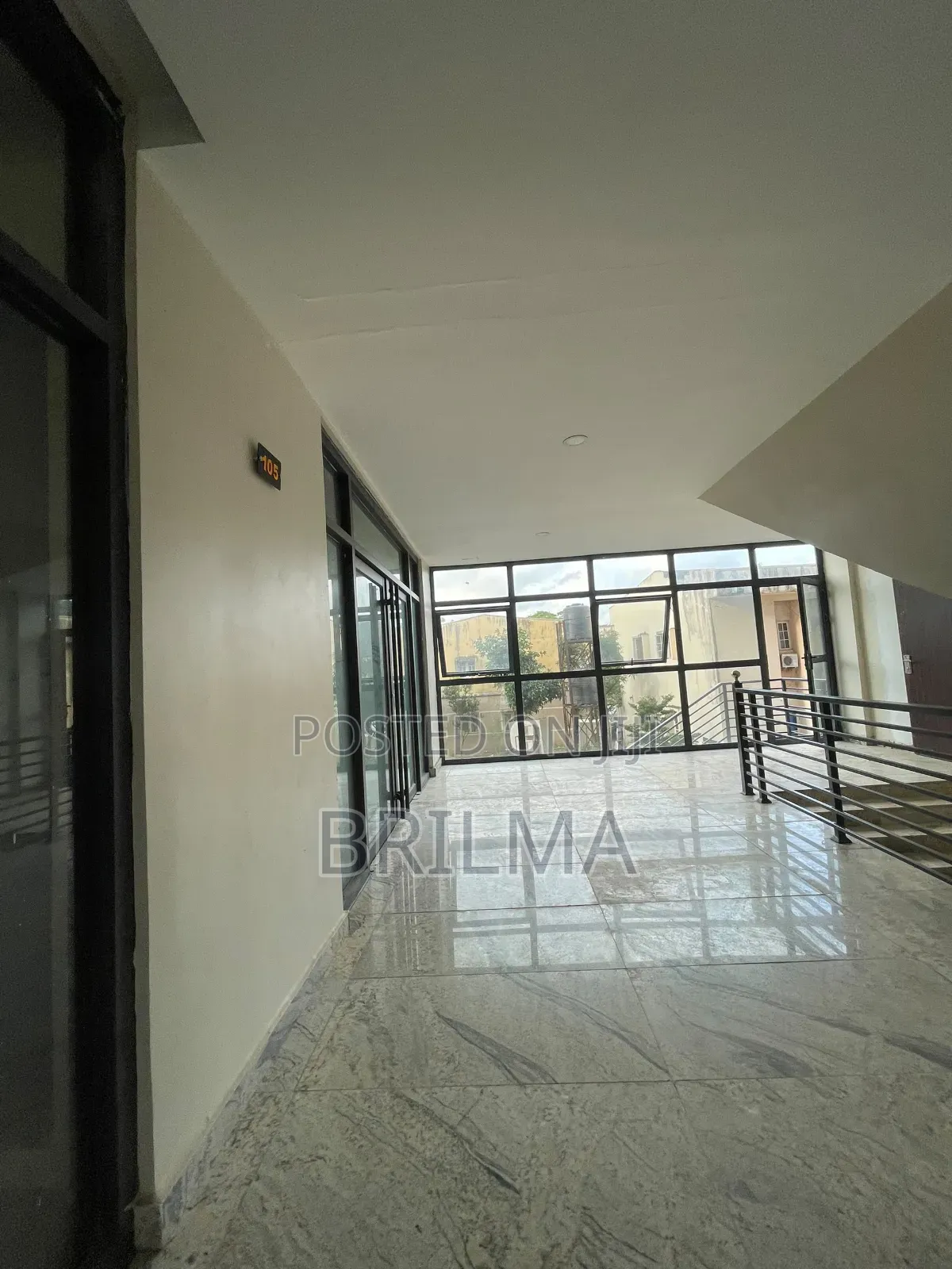 58 SQM of Shop/Office Space in Wuse 2 for RENT