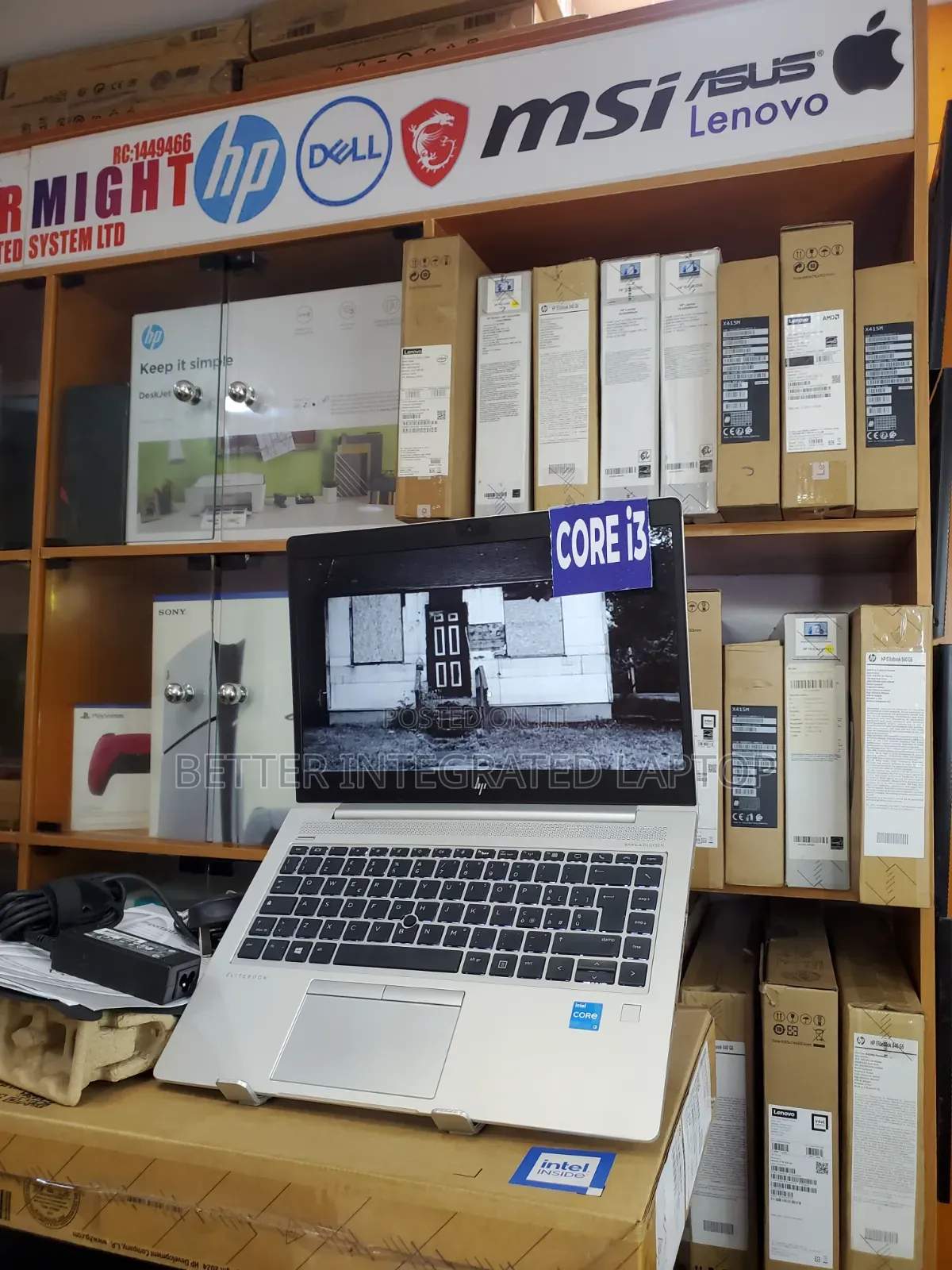 New Laptop HP EliteBook 840 G3 4GB Intel Core i3 SSD 512GB