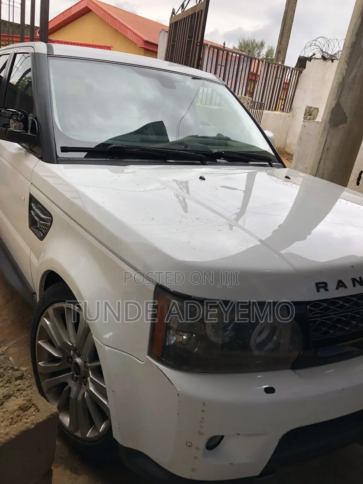 Land Rover Range Rover 2012 White