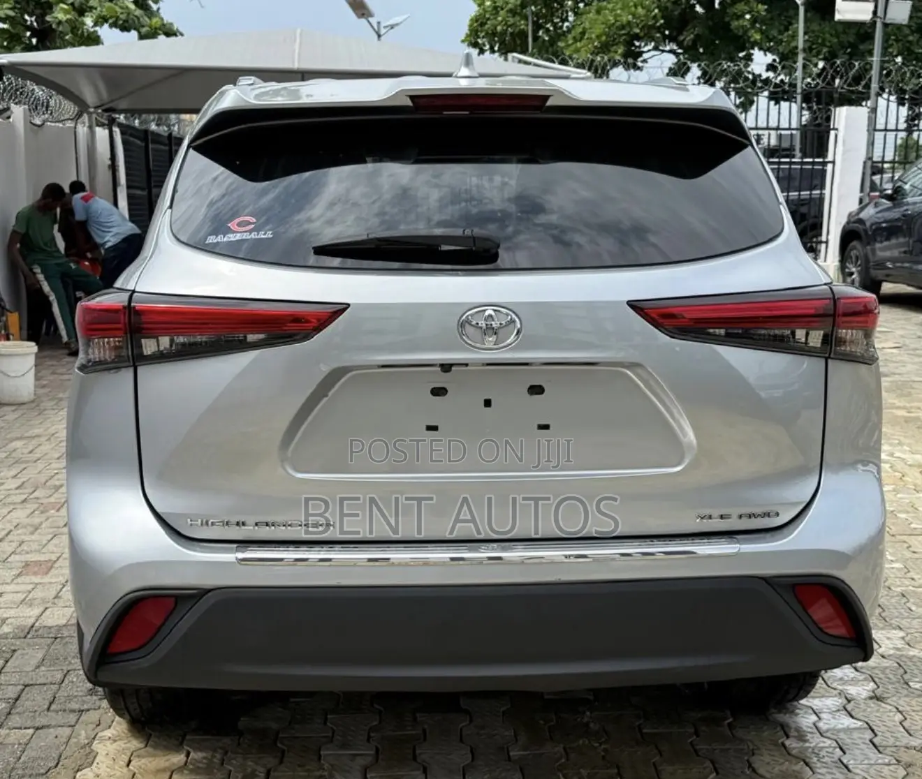 Toyota Highlander XLE AWD 2020 Silver
