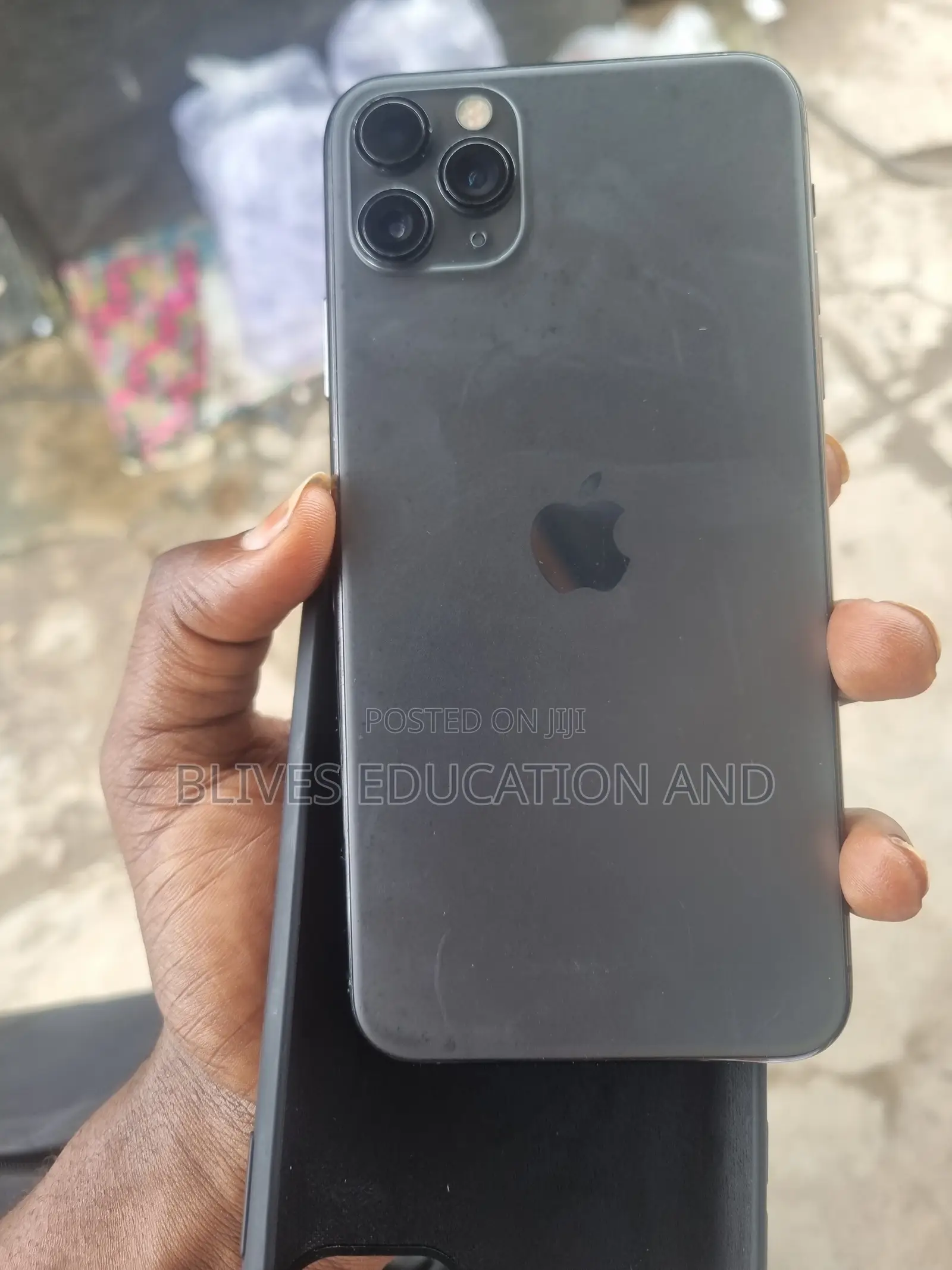 Apple iPhone 11 Pro Max 64 GB Black