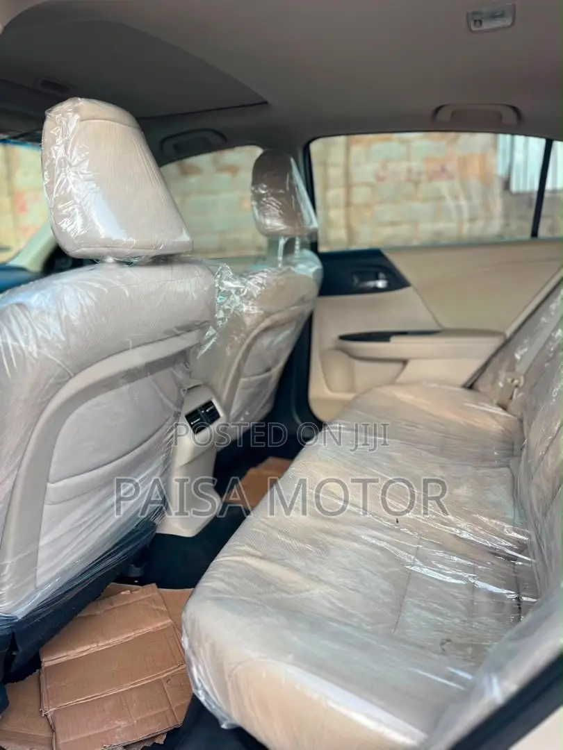 Honda Accord EX 4dr Sedan FWD (2.4L 4cyl 2A) 2013 Gold