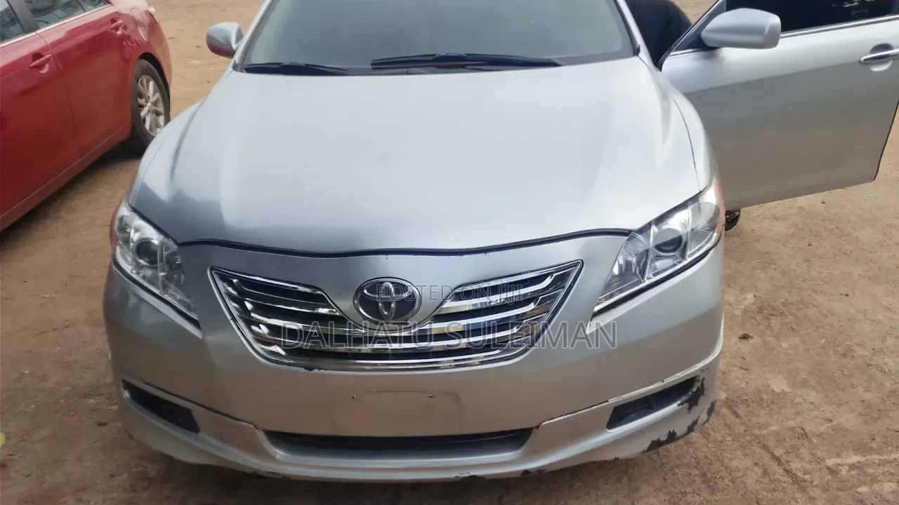 Toyota Camry 2008 Silver