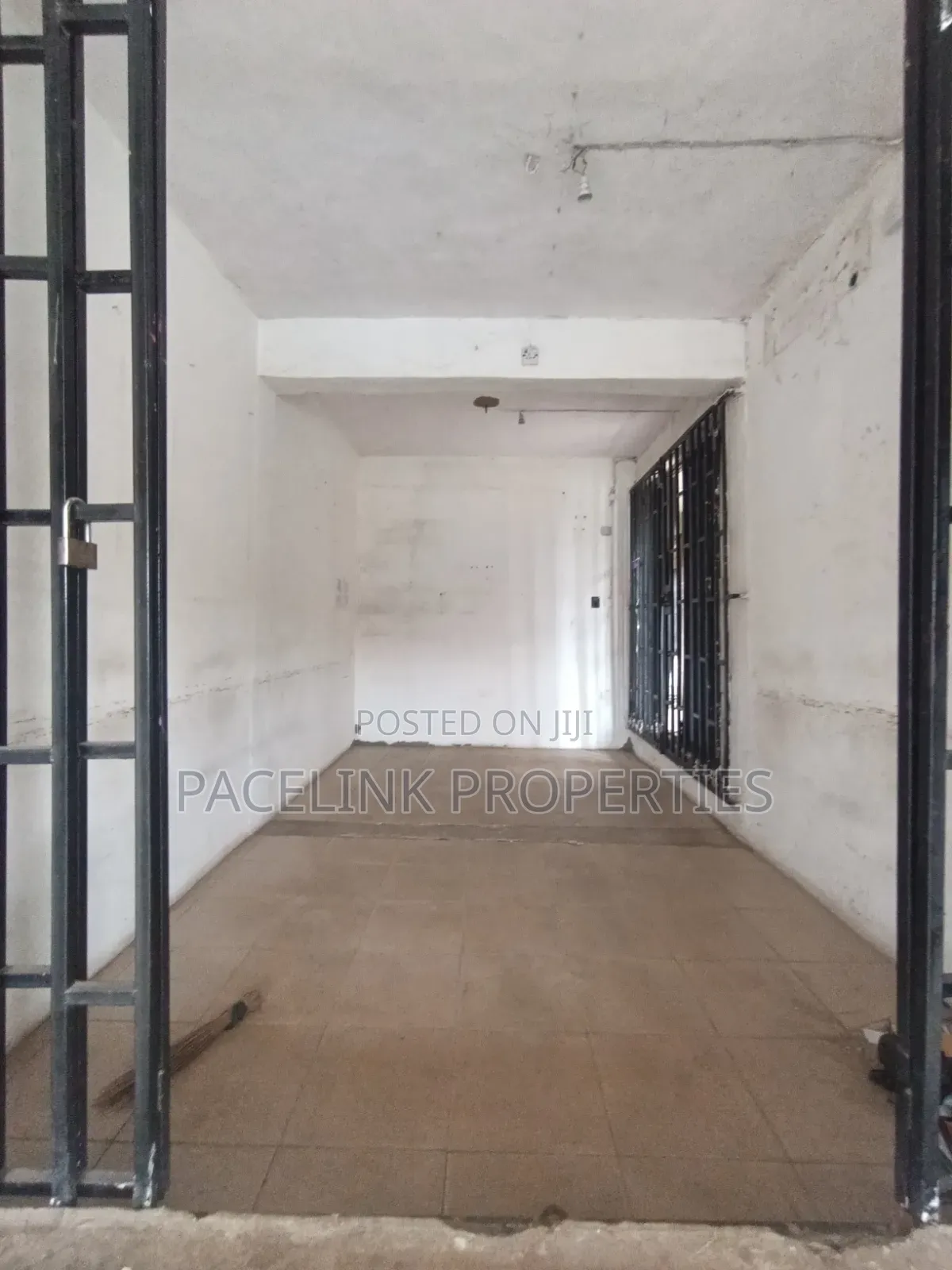 Big Shop Along the Main Road at Alimosho Iyana Ipaja Lagos 1.2m